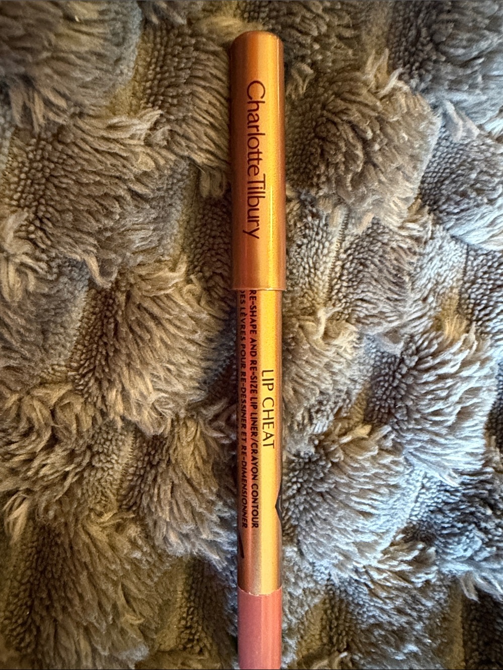Charlotte Tilbury Lip Cheat Lip Liner in pillow talk
